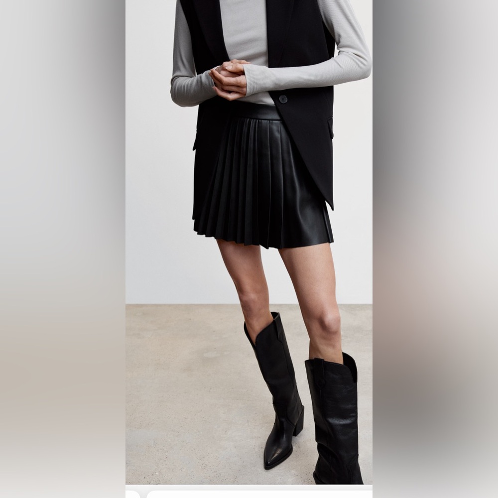 Mango Skirt - New with tags